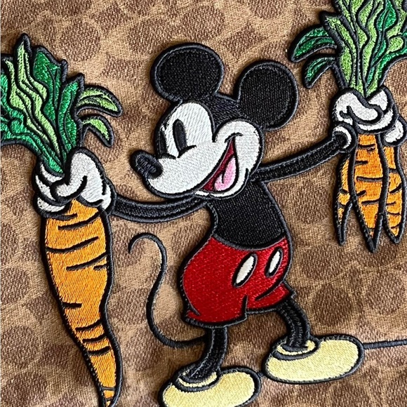 CI309 - Disney X Coach Signature T Shirt - Picture 4 of 8